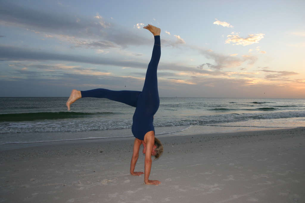 Betsey handstand3 beach